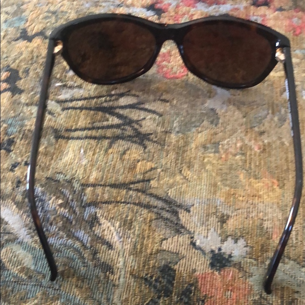 Michael Kors Sunglasses and case. - Picture 8 of 13